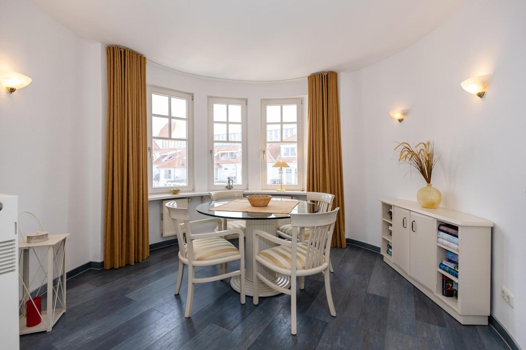Haus Am Park Apartment Ostseebad Kühlungsborn Екстериор снимка